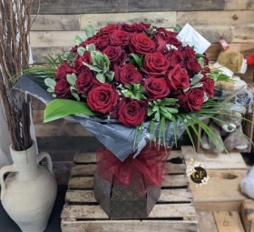 50 Red Rose Floral Box